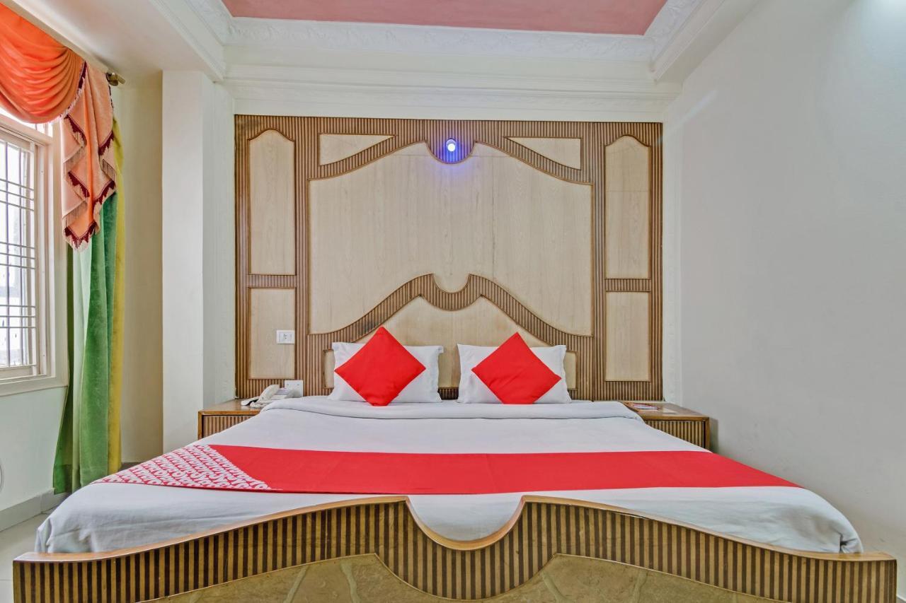 Oyo 24888 Hotel Sham Palace Катра Экстерьер фото